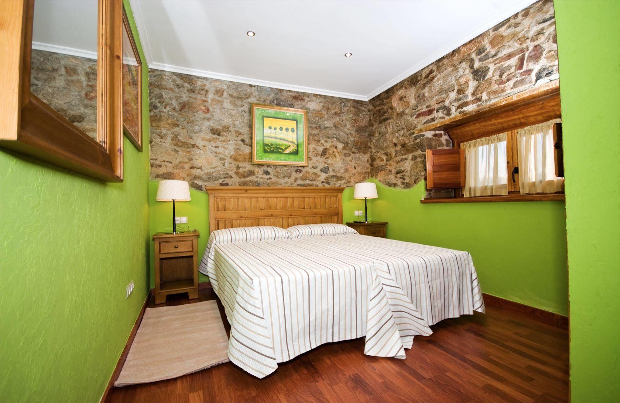 Casa Rural Los Sombredales Soto Del Barco Exteriér fotografie